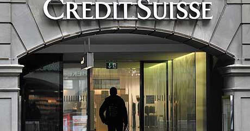 Şeful UBS avertizează asupra concedierilor, după preluarea Credit Suisse