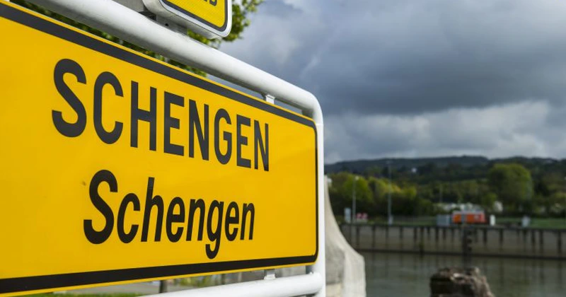 Predoiu: Istoria nu cunoaşte niciun exemplu în care un stat să fi rămas doar cu o parte din frontiere în Schengen