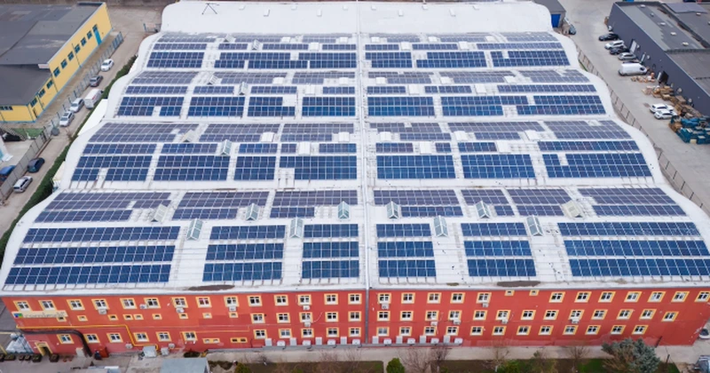 Restart Energy a finalizat lucrările la o centrală solară pentru compania Romtextil, cu o valoare de peste jumătate de milion de euro
