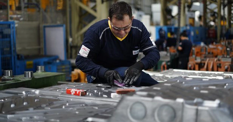 O nouă fabrică de componente auto în România. Se deschide după Paști
