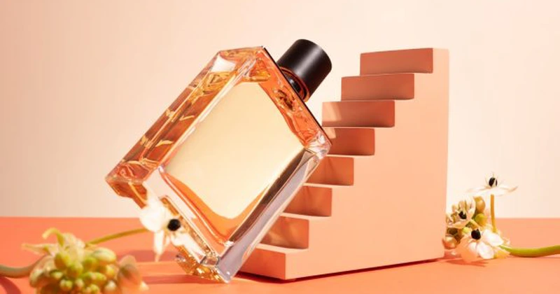 Reacția consumatorilor de parfumuri poate indica actualul sentiment economic