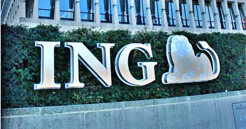 ING dă afară 230 de directori