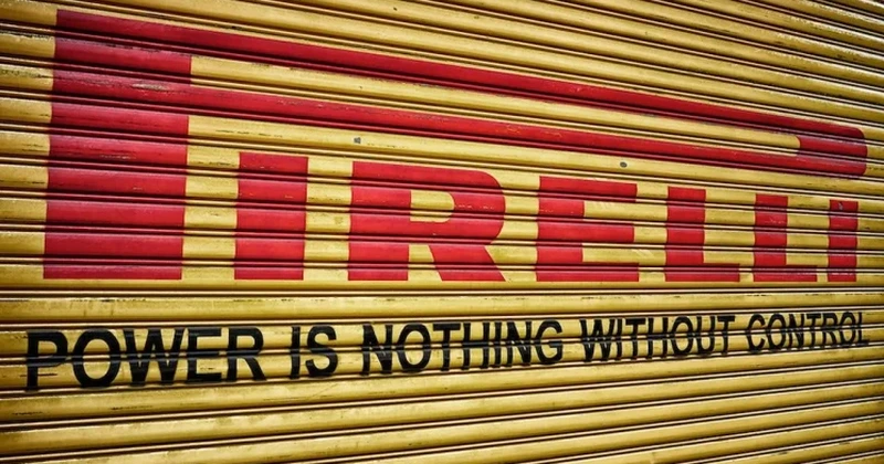 SUA avertizează Pirelli despre posibile restricţii de vânzări, din cauza temerilor privind investitorul chinez (Bloomberg)