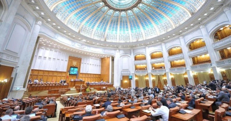 Sesiune extraordinară a Legislativului. Se vor vota măsurile fiscale și vârsta de pensionare a magistraților