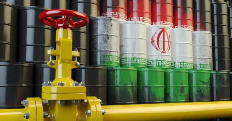 Israelienii au vizat două depozite de combustibil din Teheran