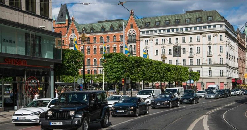 Criză de apă la Stockholm. Locuitorii capitalei Suediei sunt avertizați că fiecare picătură contează