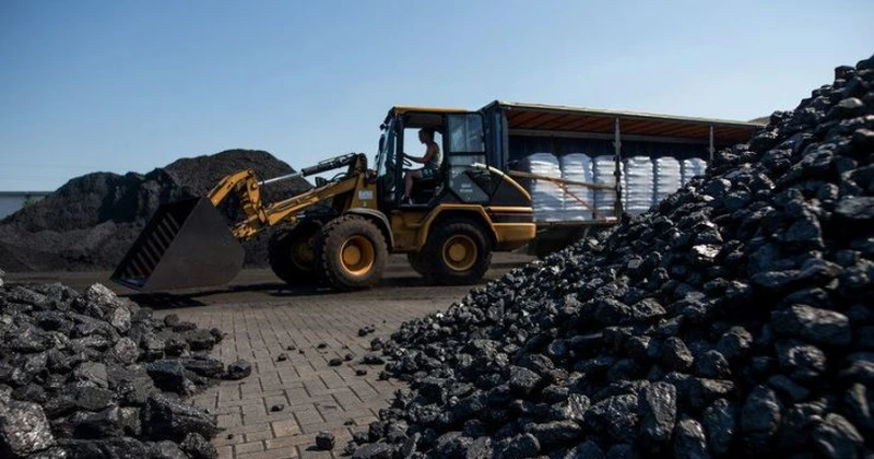 Producția și consumul de cărbune al UE, cele mai scăzute niveluri. Consumul s-a diminuat cu 13%, iar producția cu 12% față de 2023