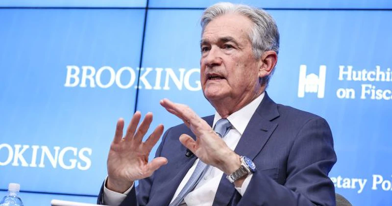 Trump ar putea să-l concedieze în scurt timp pe președintele Federal Reserve, Jerome Powell – surse Bloomberg și CBS News