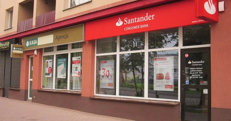 Erste vrea să cumpere 49% din subsidiara Santander din Polonia