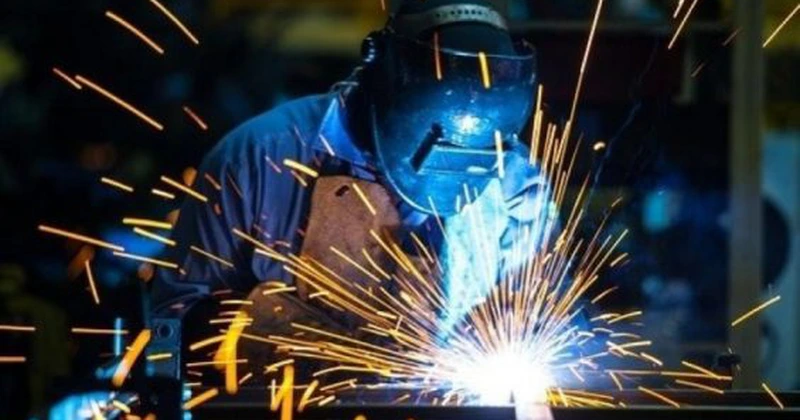 Producția industrială României a scăzut cu 2,8% la 5 luni din 2025 față de aceeași perioadă din 2024