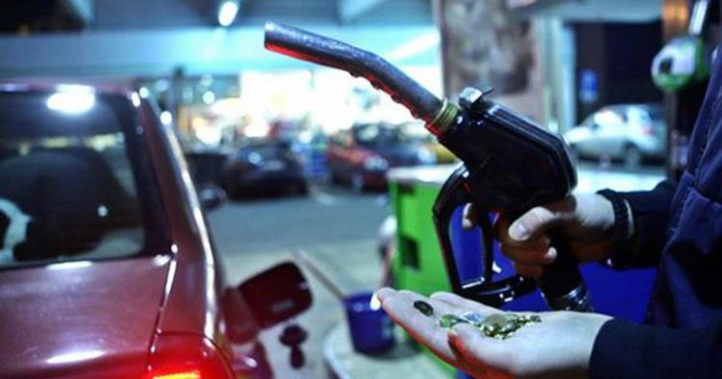 Criza carburanților. Consultanții fiscali cer amânarea creșterii accizelor sau diminuarea lor