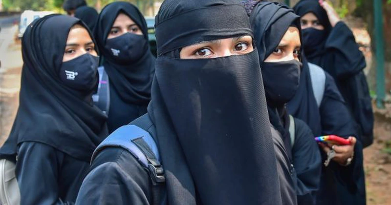 Iran: Consiliul de Securitate suspendă aplicarea legii hijabului