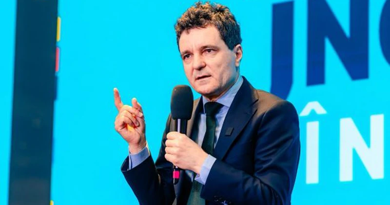 Ce spune Nicușor Dan despre noul guvern și despre varianta Bolojan prim-ministru. Deficitul bugetar, prima problemă