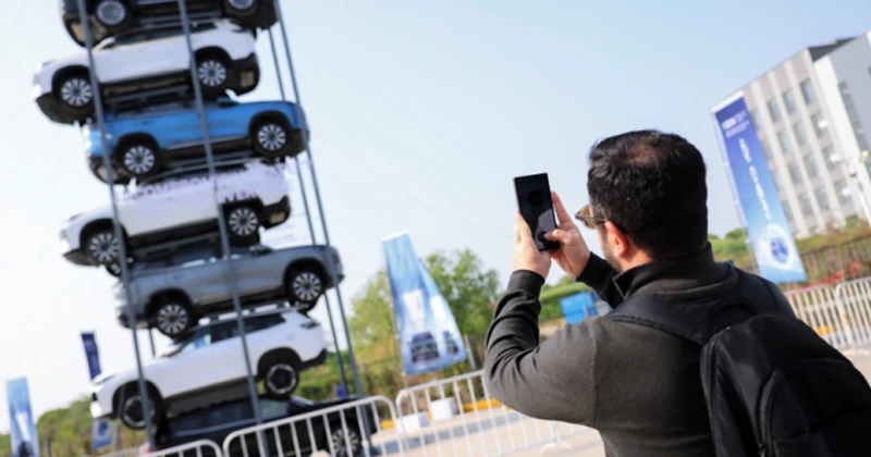 Chery testează siguranța bateriei sale în Indonezia, în condiții extreme. Peste 53 de ore în apă sărată, fără nicio defecțiune