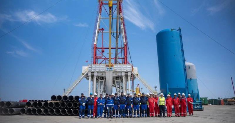Romgaz a început instalarea unei sonde noi la zăcământul de gaze naturale Caragele din județul Buzău