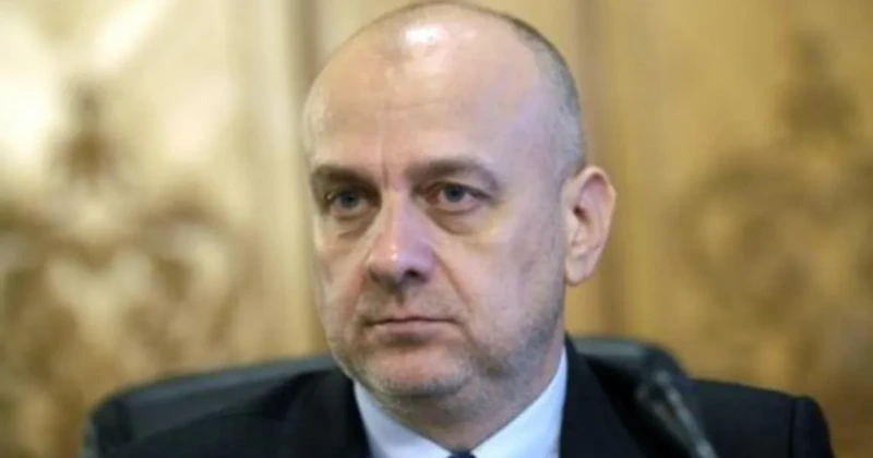Șeful BNS Dumitru Costin consideră că experții din mediul privat care consiliază Guvernul ar trebui să se organizeze într-o structură patronală