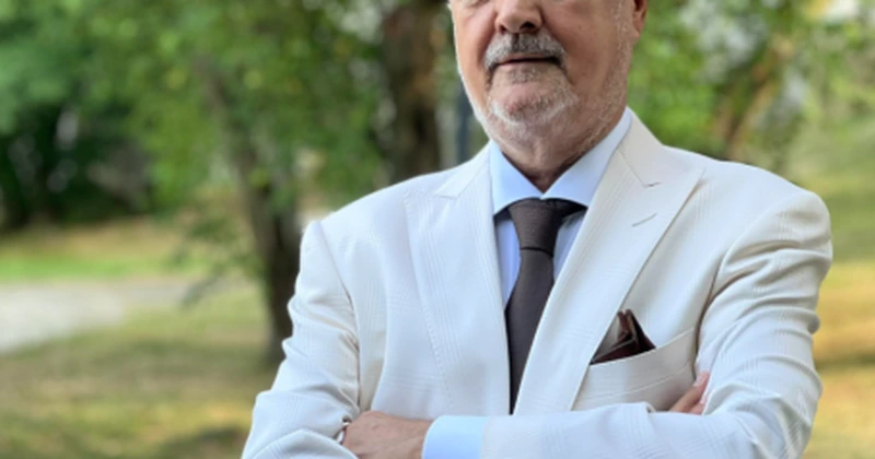 Adrian Năstase spune că PSD pare a cincea roată la căruța guvernării, iar cârmaciul nu e nici el de la PSD