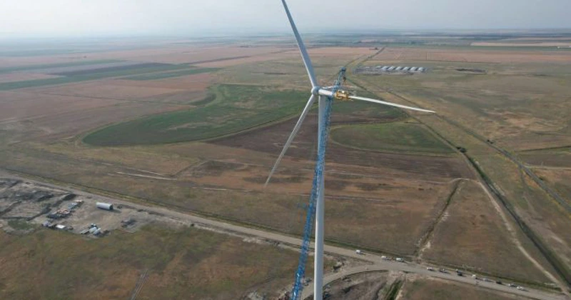 Cea mai mare turbină eoliană din România. Rezolv Energy a pus prima unitate Vestas de 6,4 MW în parcul eolian VIFOR din Buzău