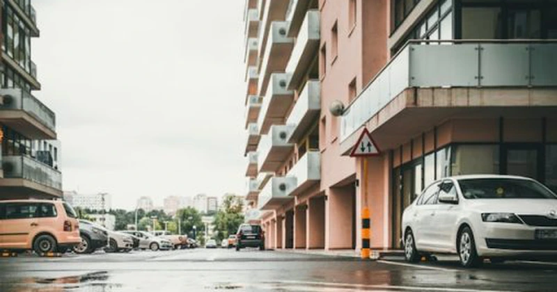 Unde găsești chirii la 400 de euro în București și Cluj înaintea facultății: Cartierele cu cele mai ieftine apartamente