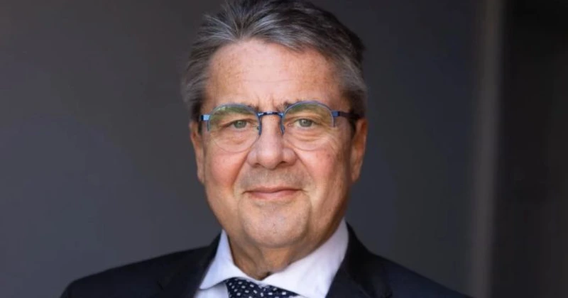 Fostul ministru german Sigmar Gabriel recunoaște că evaluarea în trecut a intențiilor lui Putin de către Berlin reprezintă una dintre cele mai mari greșeli ale politicii externe germane