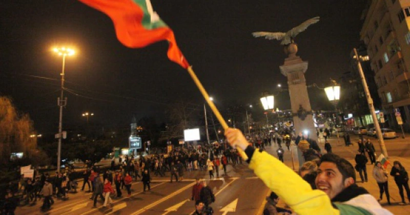 Criză Bulgaria – Guvernul a demisionat după săptămâni de proteste stradale
