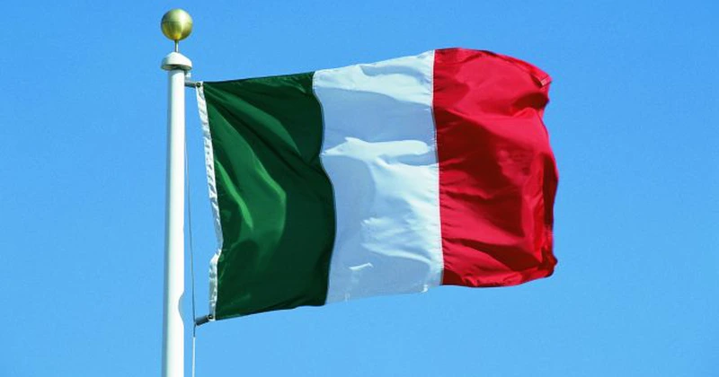 Italia: Șapte răniți după ce un șofer a intrat cu mașina în pietoni în centrul orașului Modena