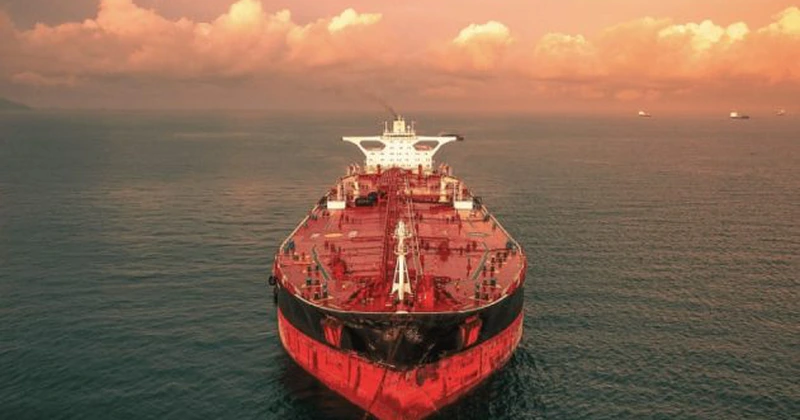 Costul asigurării unei nave care tranzitează Strâmtoarea Ormuz a crescut de 12 ori