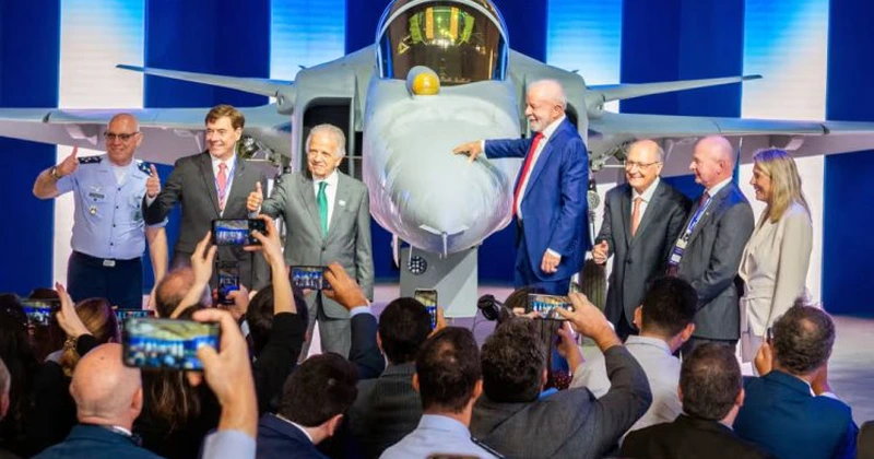 Brazilia intenționează să achiziționeze încă 20 de avioane de vânătoare Gripen