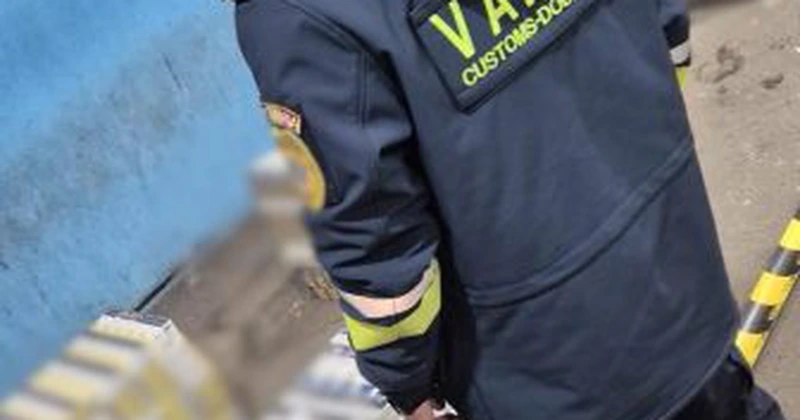 AVR a cofiscat peste 255.000 de ţigarete şi aproape 230 de litri de alcool de contrabandă în urma controalelor realizate în zonele de Est și Nord-Est ale țării