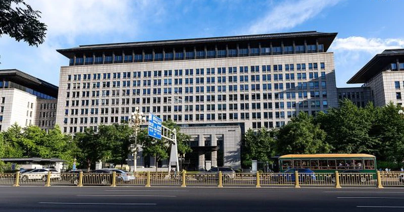 Beijingul amenință UE că va răspunde dacă vor fi impuse restricții comerciale noi. China cere Bruxelles-ului să susțină liberul schimb și concurența loială