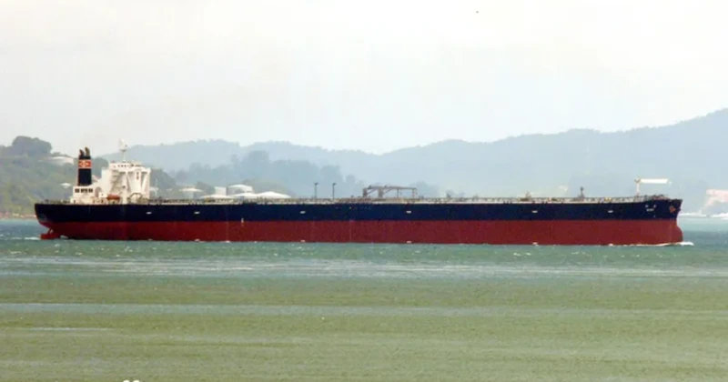 Un petrolier sub pavilion panamez a fost lovit de un proiectil necunoscut în Strâmtoarea Ormuz