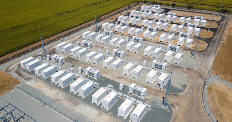 Instituţiile publice vor putea produce şi stoca energie pentru consumul propriu – Anunţ de la Bolojan
