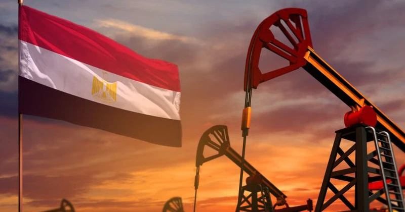 Egiptul începe privatizarea sectorului petrolier prin ieşirea pe bursă a trei companii