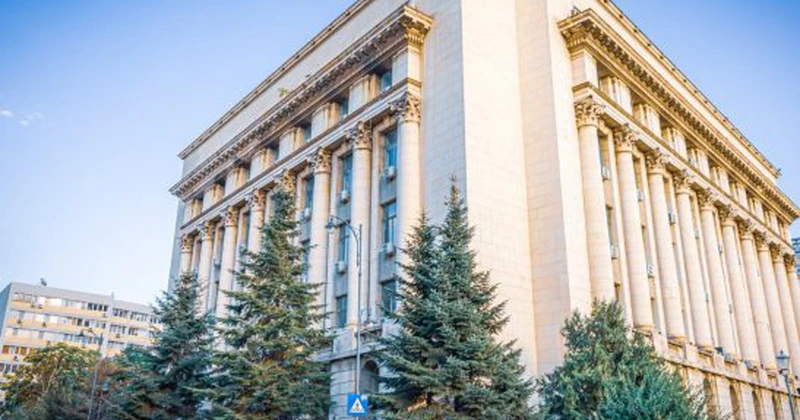 Proteste pentru creşterea salariului minim de la 1 ianuarie 2027, la Ministerul Muncii
