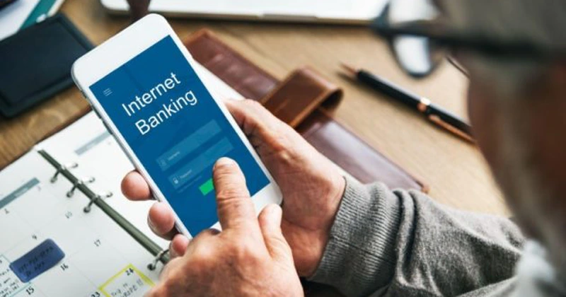Premieră pentru toți clienții ING. Ce funcție nouă este disponibilă în Home Bank. Poți bloca instant fraudele