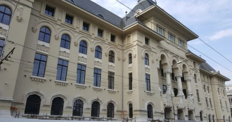 Decizii importante la şedinţa CGMB. Creşte tariful pentru apă în Bucureşti, Primăria Capitalei ar putea suspenda sau restrânge o serie de stimulente financiare pentru copii, femei gravide, copii şi adulţi cu handicap