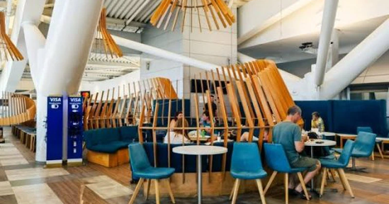 Aeroportul Henri Coandă (Otopeni) îşi modernizează saloanele de lux. Licitaţie de 400.000 de euro pentru două spații Premium de la Business Lounge