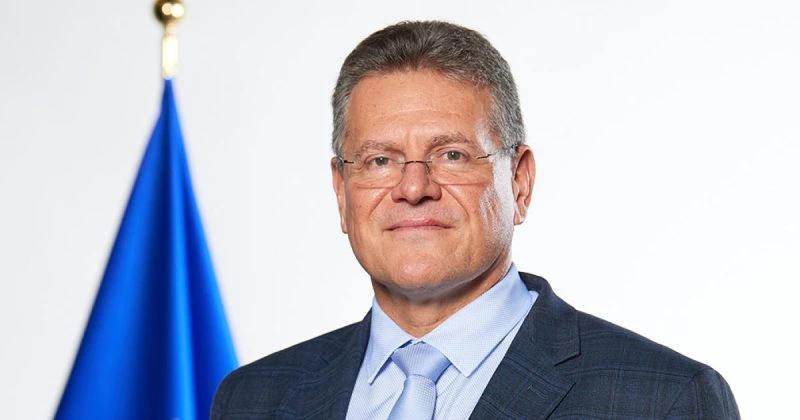 Comisarul european pentru Comerţ, Maros Sefcovic, spune că UE dorește să-și coordoneze acțiunile cu SUA pentru scăderea prețului la motorină