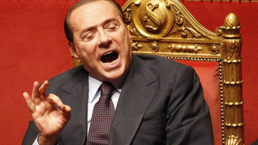 Silvio Berlusconi şochează: Îl propune premier pe Mario Monti