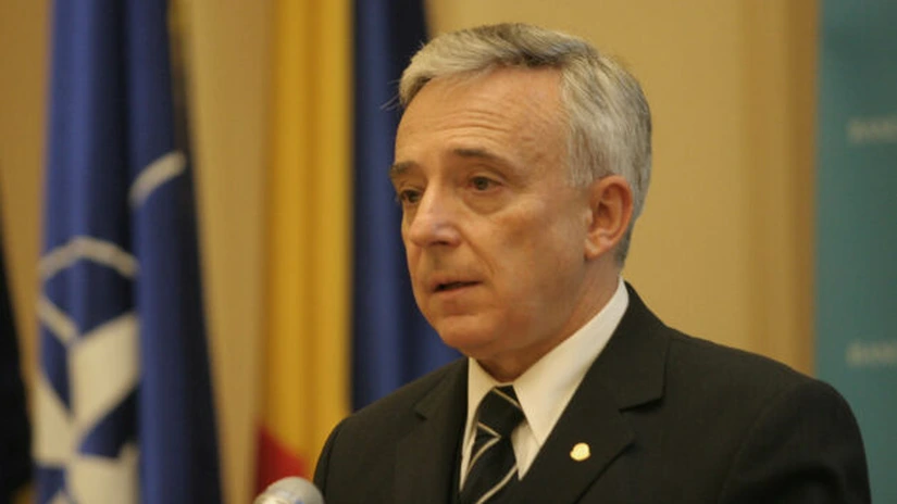 Isărescu: Limitarea gradului de îndatorare ar putea intra în vigoare în septembrie