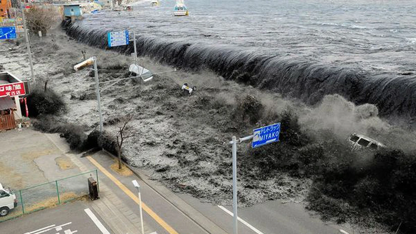 Studiu - Risc de tsunami uriaş pe coasta vestică a Japoniei, unde sunt 11 centrale nucleare