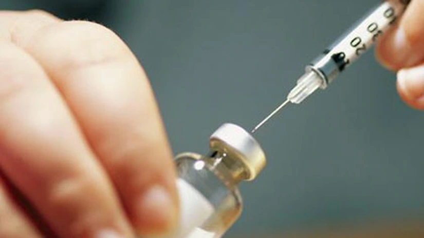 Institutul Cantacuzino va relua producţia de vaccinuri în termen de 12-18 luni