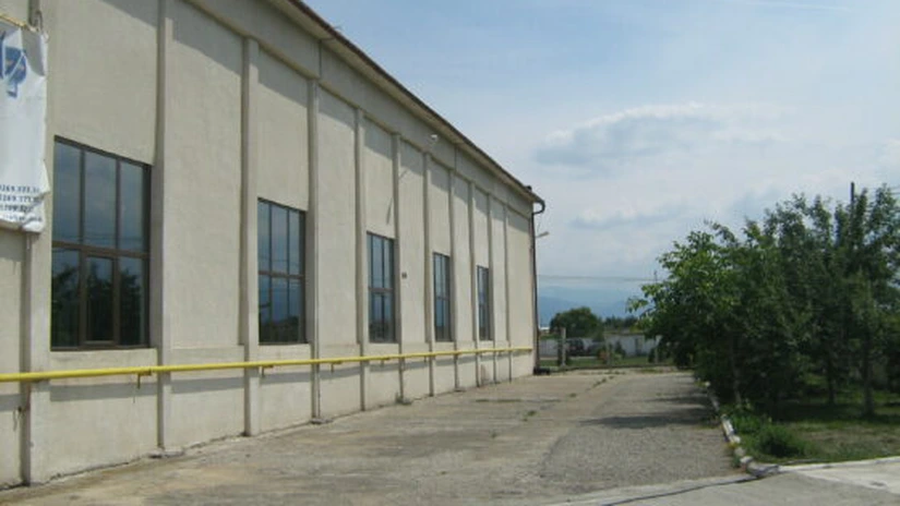 Colliers: Agenţii imobiliari au intermediat, în 2011, închirierea a 76.000 mp de spaţii industriale