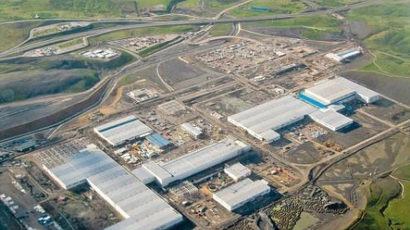 Un angajat Dacia din Maroc câştigă de două ori mai puţin faţă de cel din România