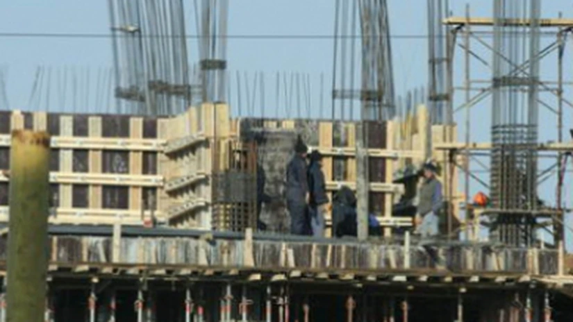 Prefab estimează pentru acest an venituri în scădere uşoară şi un profit triplu