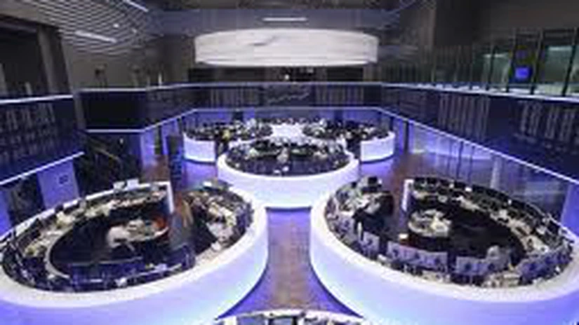 Acţiunile europene au închis în scădere