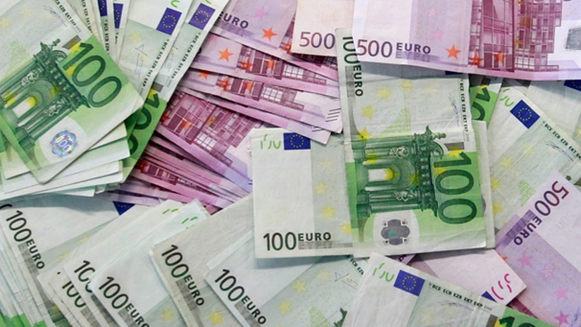 Băncile centrale extind liniile de swap pe dolar până în luna februarie 2014