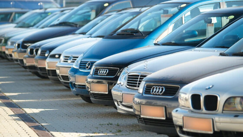 A scăzut prețul BMW-urilor și Mercedes-urilor second-hand. Vezi cu cât
