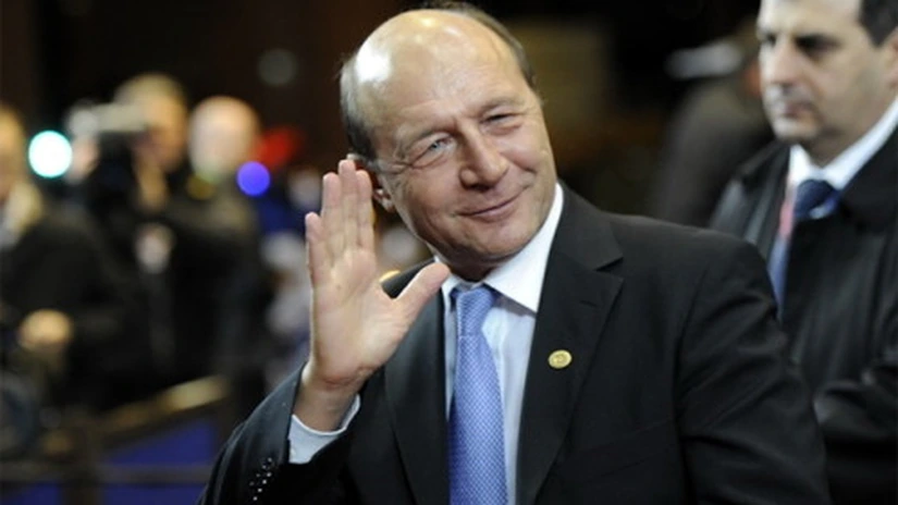 Băsescu: Politica este să schimbăm structura datoriei publice