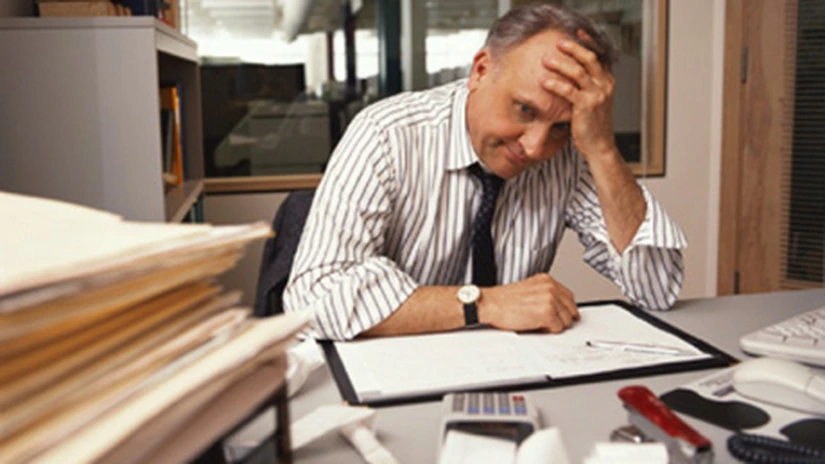 De unde bani pentru majorări? De la firmele private